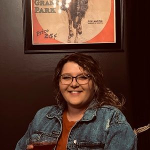 Meet your Posher, Kylee